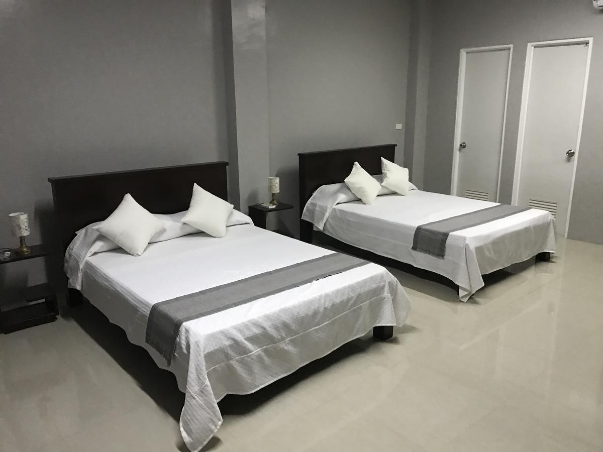 Reddoorz El Senor Jesus Apartelle Vigan Ilocos Hotel Екстериор снимка