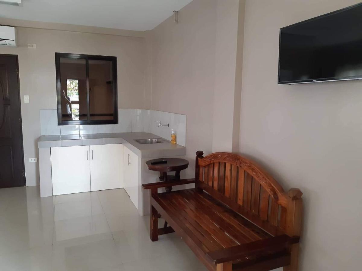 Reddoorz El Senor Jesus Apartelle Vigan Ilocos Hotel Екстериор снимка