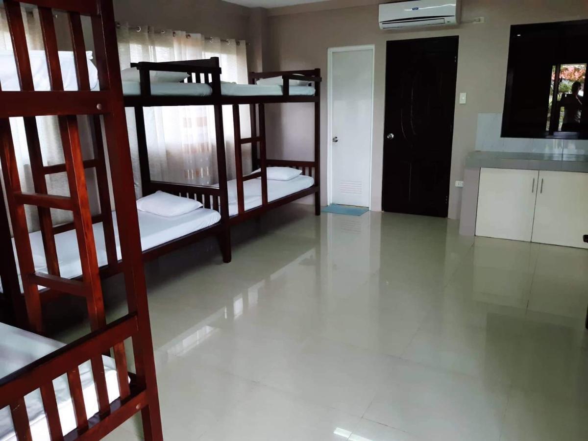 Reddoorz El Senor Jesus Apartelle Vigan Ilocos Hotel Екстериор снимка