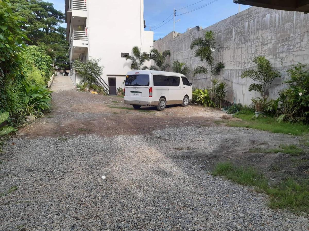 Reddoorz El Senor Jesus Apartelle Vigan Ilocos Hotel Екстериор снимка
